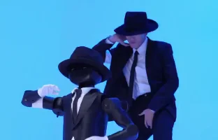 Booster K1：5000美元的类人机器人平民化之路