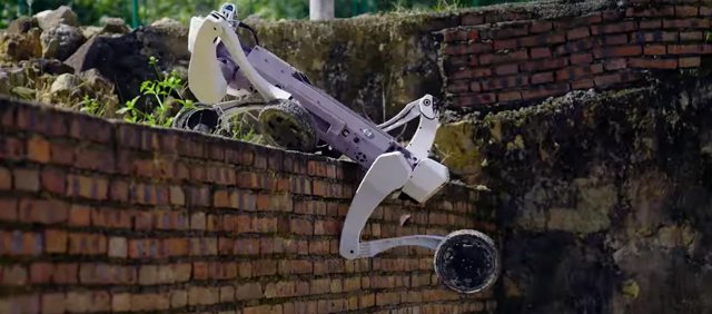 Lightyear M1：带平行关节的轮式四足机器人