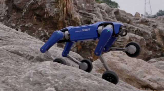 DOBOT Rover X1：千元机器人狗，普通人也能拥有？