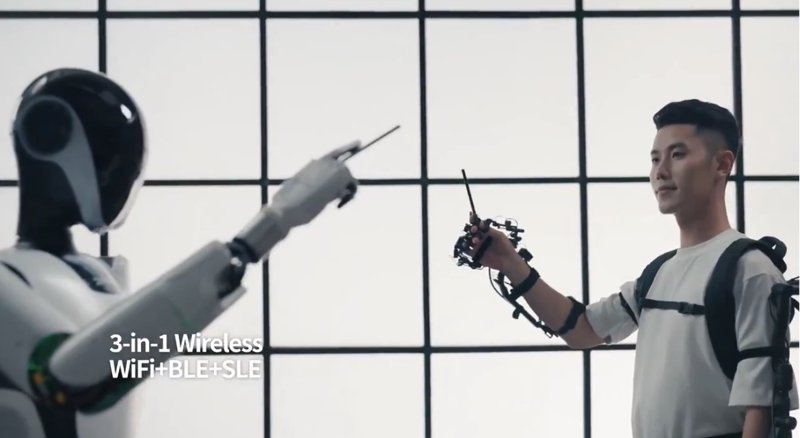 外骨骼让人类成为机器人训练的提线木偶