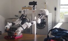 8000美元买个叠衣服机器人？Weave Robotics推出Isaac 0，但仍需人工协助
