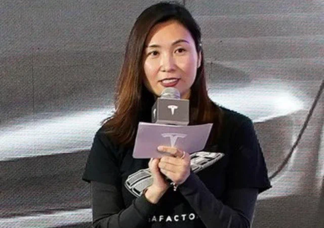 特斯拉确认 Optimus 大规模量产，目标年产 100 万台