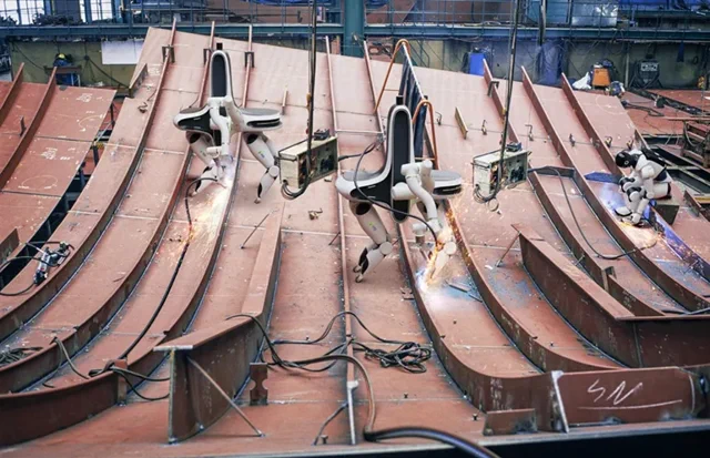 机器人扬帆起航：NEURA 与现代的造船厂革命