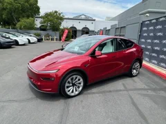 特斯拉在奥斯汀街道测试无人驾驶汽车，宣布自动交付计划