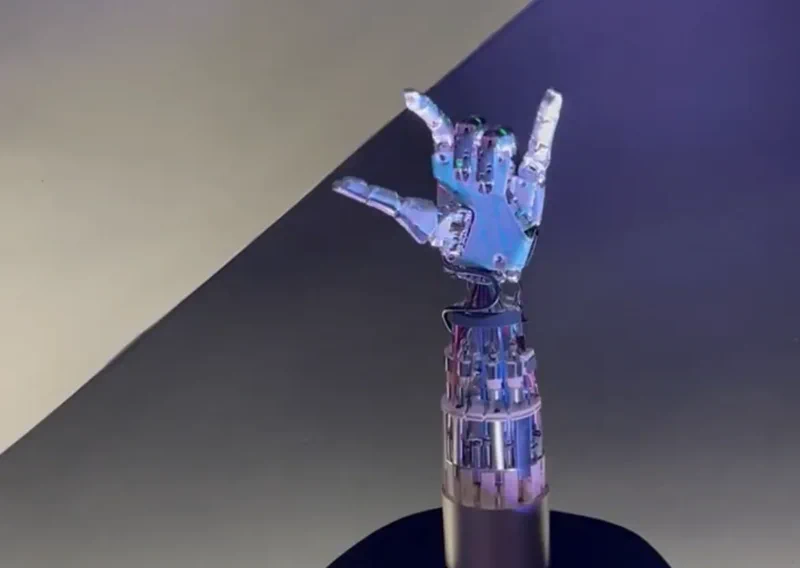 Tesla's Optimus V2 Hand Flexes Its Dexterity