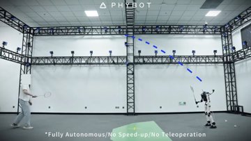 PHYBOT C1 机器人用羽毛球代替家务