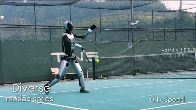 UBTECH的Walker S2机器人现在拥有了强劲的反手