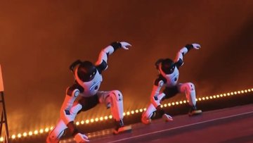 机器人功夫了得，比你还厉害