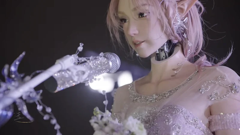 Meet Elf-Xuan, the Singing Robot From Your Fever Dreams