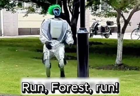 机器人小孩的社区冒险出了岔子