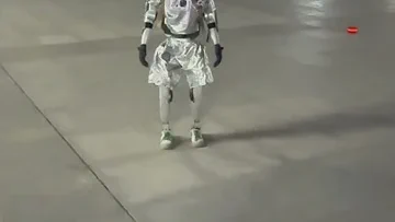 优地G1流畅爬楼梯令人惊叹