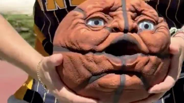 见识OLD BALL：这个有态度的会说话篮球